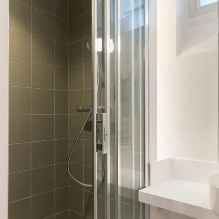 Apartment Collection Moliere -