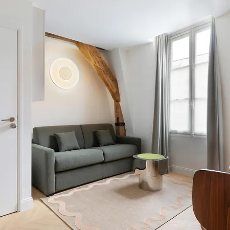 Apartment Collection Moliere - *