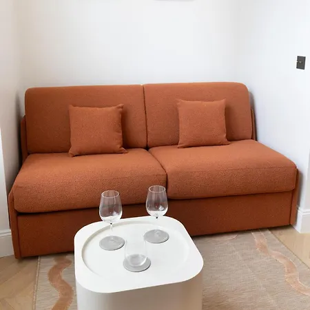 Apartment Collection Moliere - *