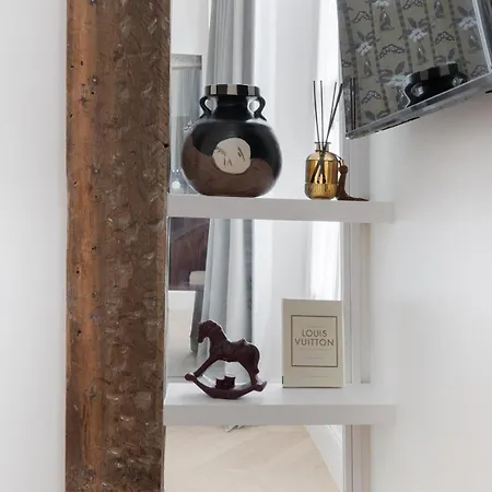 Collection Moliere - Apartment