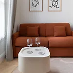 Apartamento Collection Moliere - *