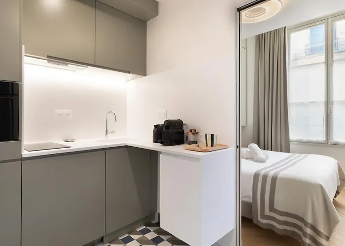 Collection Moliere - Apartment Paris